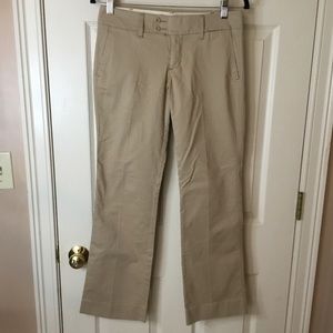 American Eagle Khaki Boot Jeans - Size 0 great condition just didn’t fit.